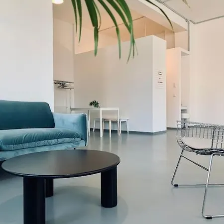Modernes Studio Mit Loft Charakter Apartment *